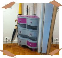 meuble en carton, mobilier ne carton, petite table de nuit.