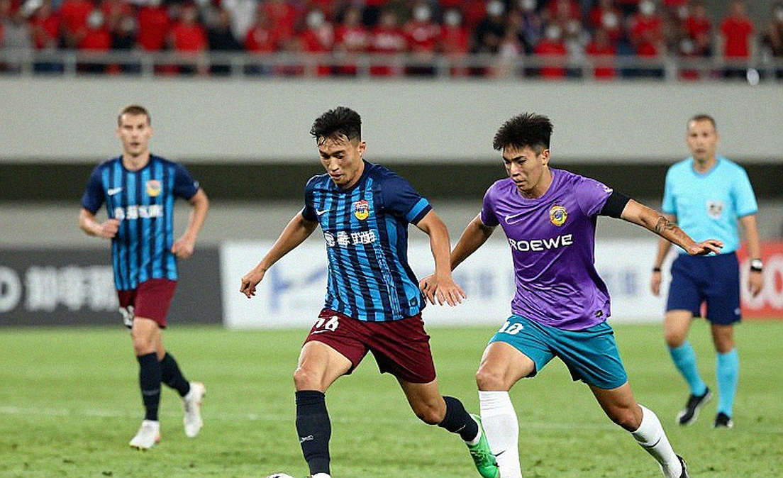 Vietnam 1-0 Philippines: Three New Faces and the Control Problem After the Opener Vietnam 1-0 Philippines: Three New Faces and the Control Problem After the Opener