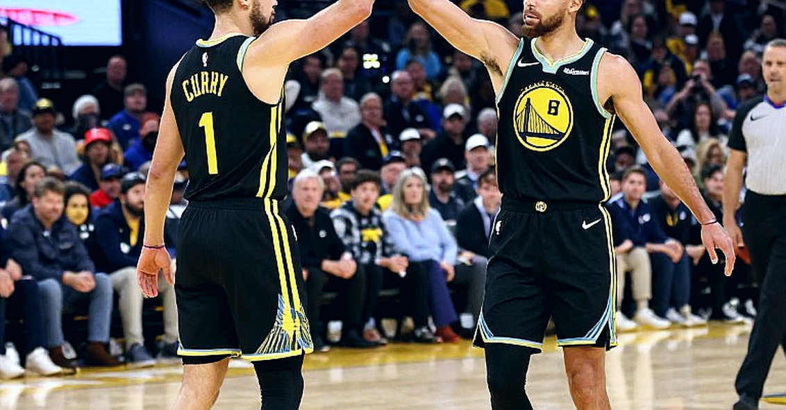 Nine Layers of Reading a Basketball Game: From the Box Score to the Coverage Zone Nine Layers of Reading a Basketball Game: From the Box Score to the Coverage Zone