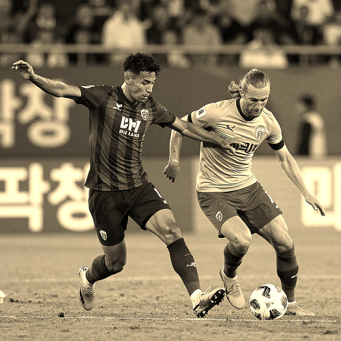 V-League 2026-2027: Huỳnh Tấn Sinh gây phẫn nộ vì cú đá liên tiếp, Thành phố Đồng Nai thua Công An Hà Nội 0-3 V-League 2026-2027: Huỳnh Tấn Sinh gây phẫn nộ vì cú đá liên tiếp, Thành phố Đồng Nai thua Công An Hà Nội 0-3
