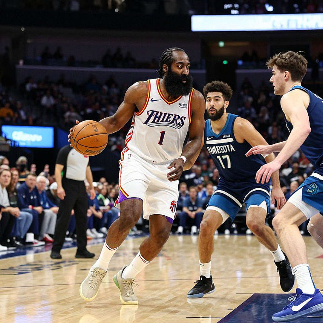 LeBron James tới Philadelphia, Bronny James ở lại Los Angeles: bản hợp đồng còn thiếu trang thứ hai LeBron James tới Philadelphia, Bronny James ở lại Los Angeles: bản hợp đồng còn thiếu trang thứ hai
