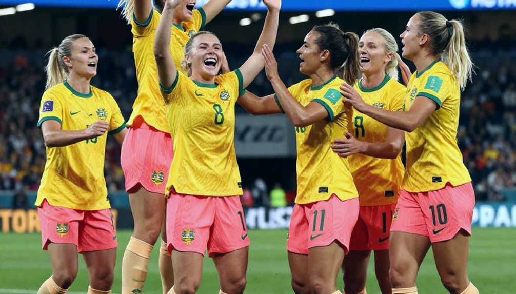 Chivas Femenil: tám bàn thua, hai trận sân nhà, và một phòng họp báo không có dữ liệu