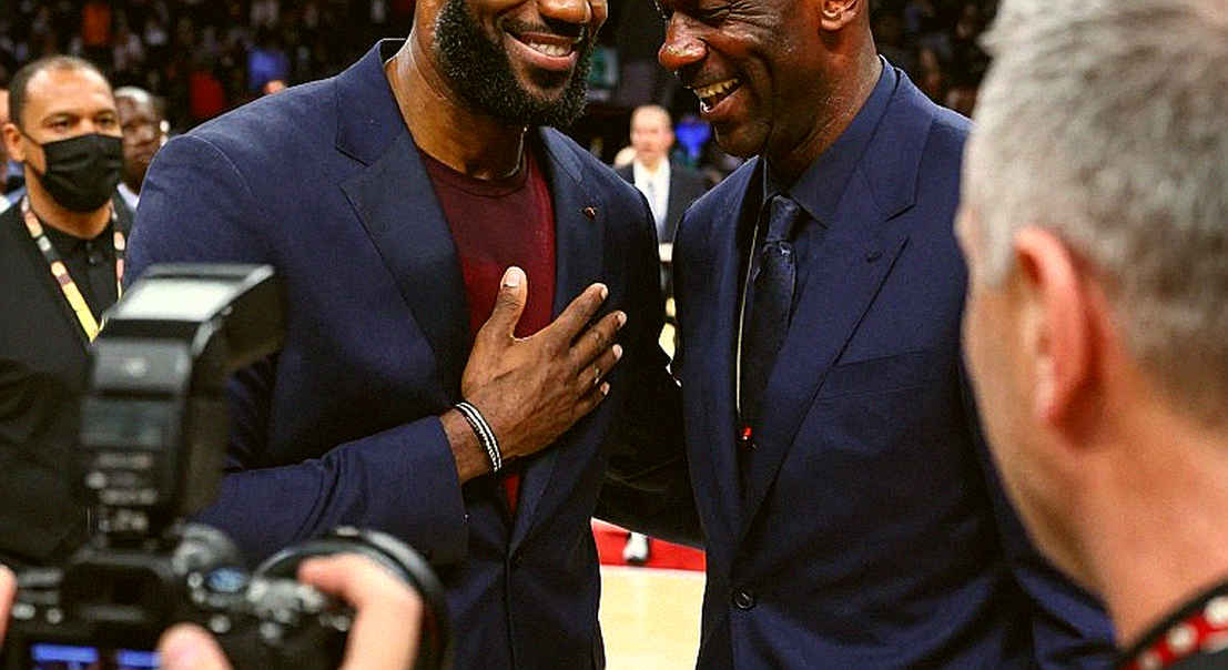 Lakers và Bucks cùng thanh lọc đội hình: Hai quyết định, một nghịch lý