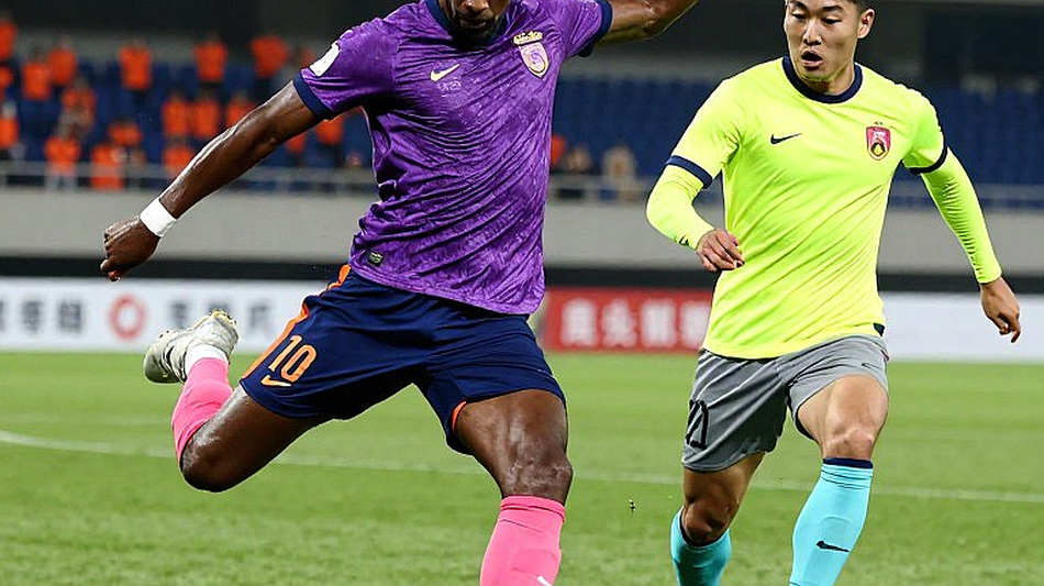 Kraft Group, Gillette Stadium và chuỗi 0-5: New England Revolution trong ngôi nhà không thuộc về mình