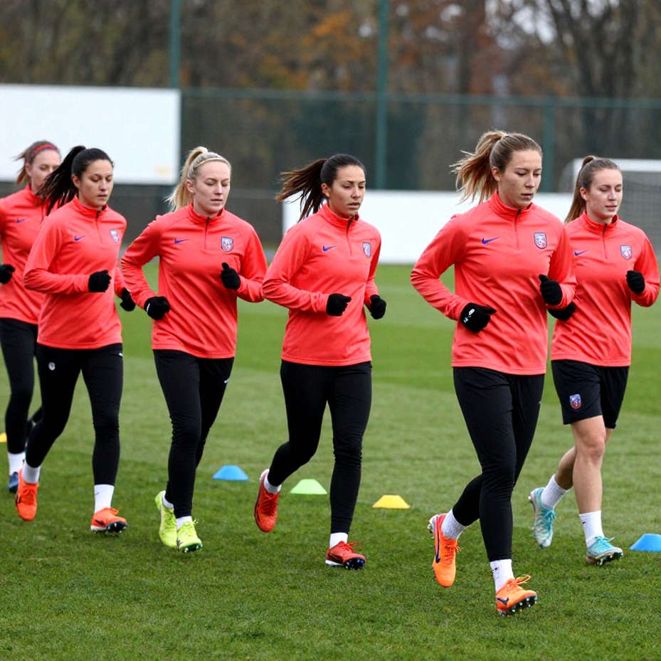 Giải mã AFF Cup 2026: Kiến trúc không gian và khoảng cách 22 mét của Việt Nam