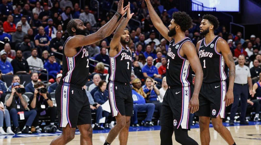 Mike James chính thức ra mắt Anadolu Efes: Chiến thắng hẹp 76-71 trước Trabzonspor