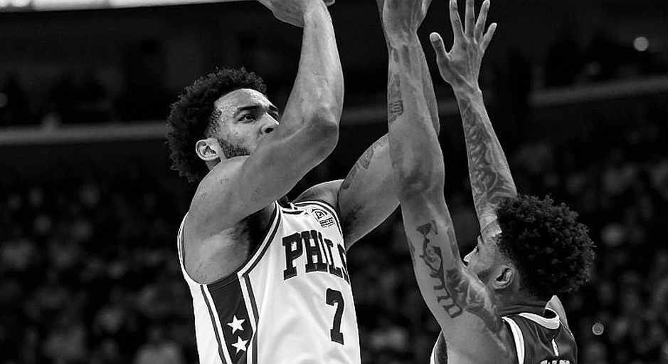 Đọc lại đầu gối của Kawhi Leonard: Khi dữ liệu tải trọng tố cáo cả một mùa giải