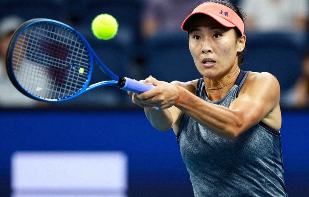 Zheng Qinwen và cú lội ngược dòng 0-5: Phép màu New York hay bản lĩnh của người từng chấn thương?
