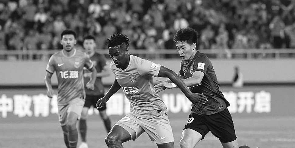 Cruz Azul giữa vòng xoáy nhất quán: Sai số tuyến dưới, cuộc đua thủ môn và cái bẫy mang tên khủng hoảng