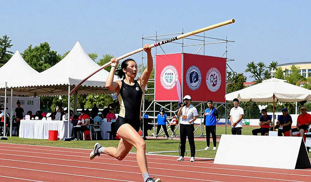 9,90 giây của Puripol Boonson: người châu Á thứ hai chạm ngưỡng 9 giây