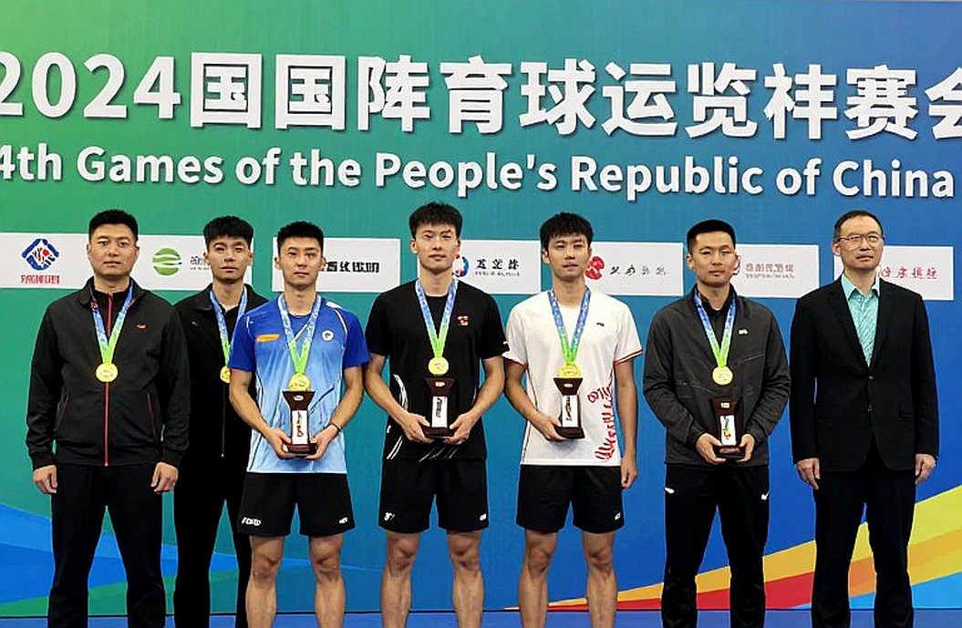 Kumamoto Masters 2026: Li Shifeng gánh đơn nam Trung Quốc, Shi Yuqi rút lui để lại khoảng trống