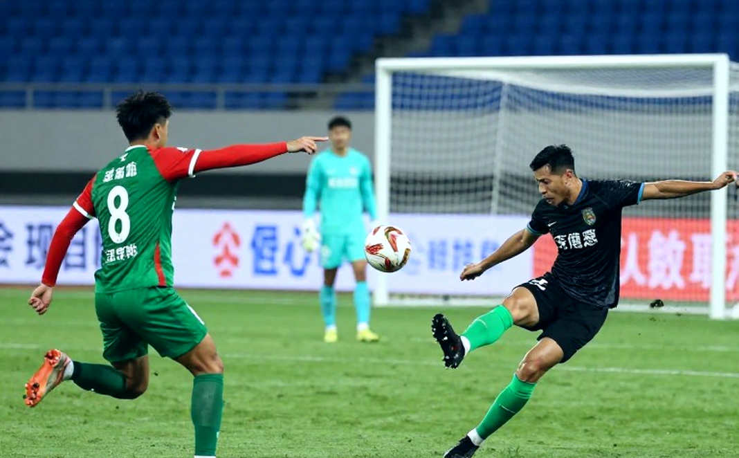 Đông Nai FC – Công An Hà Nội: Trục dọc bị bẻ gãy và gánh nặng dồn lên Công Phượng Đông Nai FC – Công An Hà Nội: Trục dọc bị bẻ gãy và gánh nặng dồn lên Công Phượng