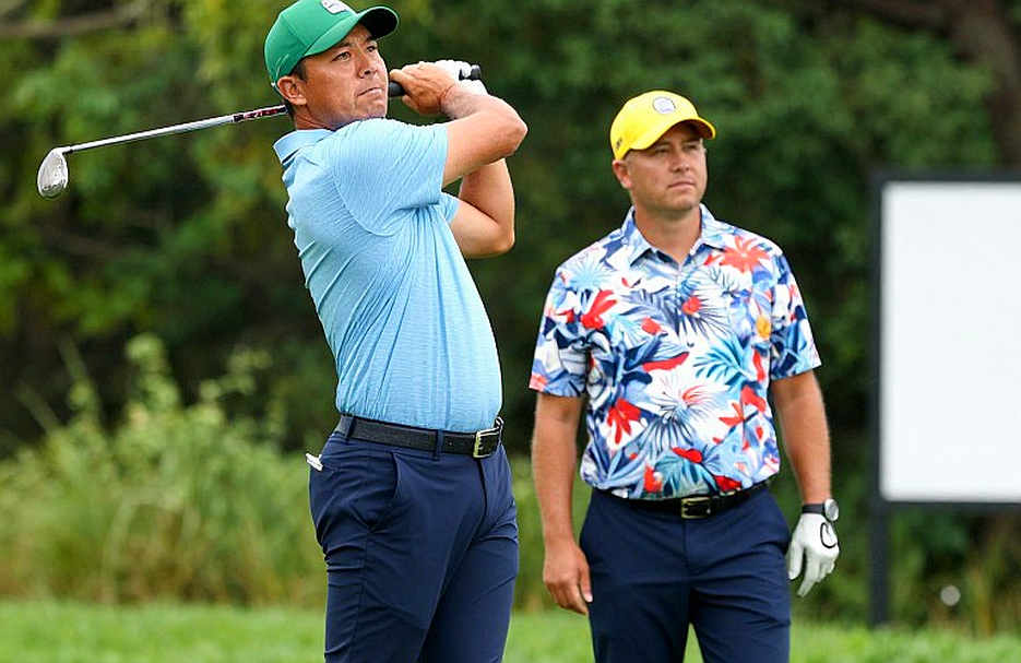 Presidents Cup at Medinah: International Team Lead 10.5-7.5 and the 41.7% Singles Equation Presidents Cup at Medinah: International Team Lead 10.5-7.5 and the 41.7% Singles Equation